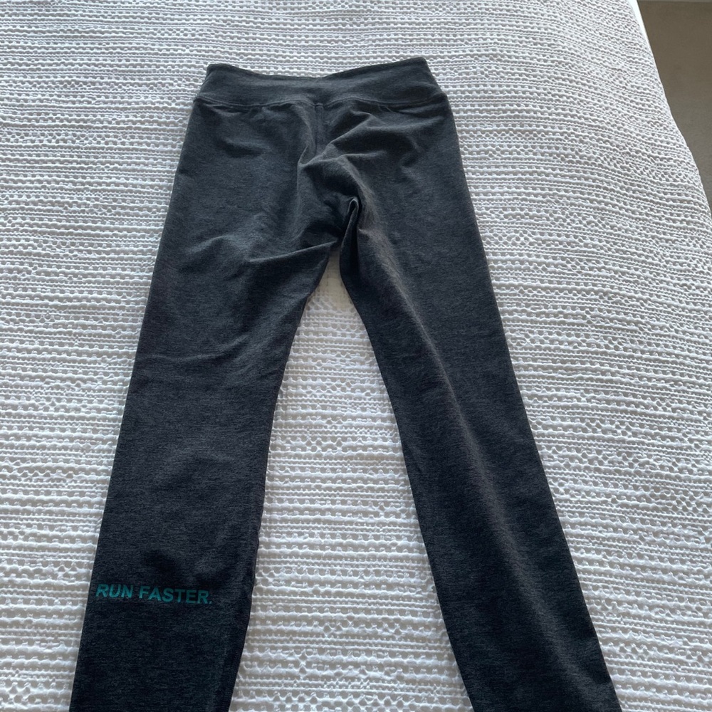 Good Hyouman “Run Faster” Legging